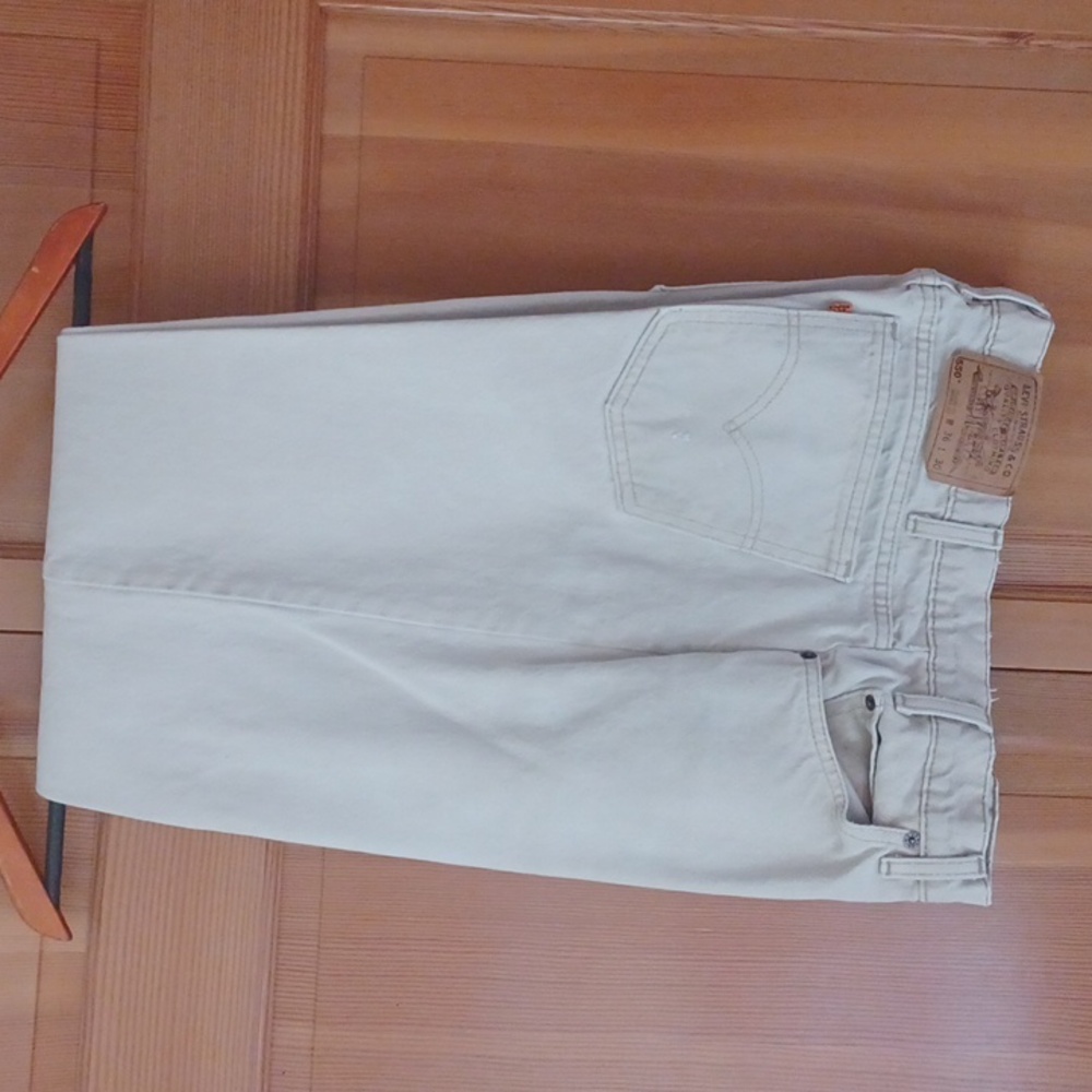 Mens Levi's 550 relaxed fit, tapered leg jeans